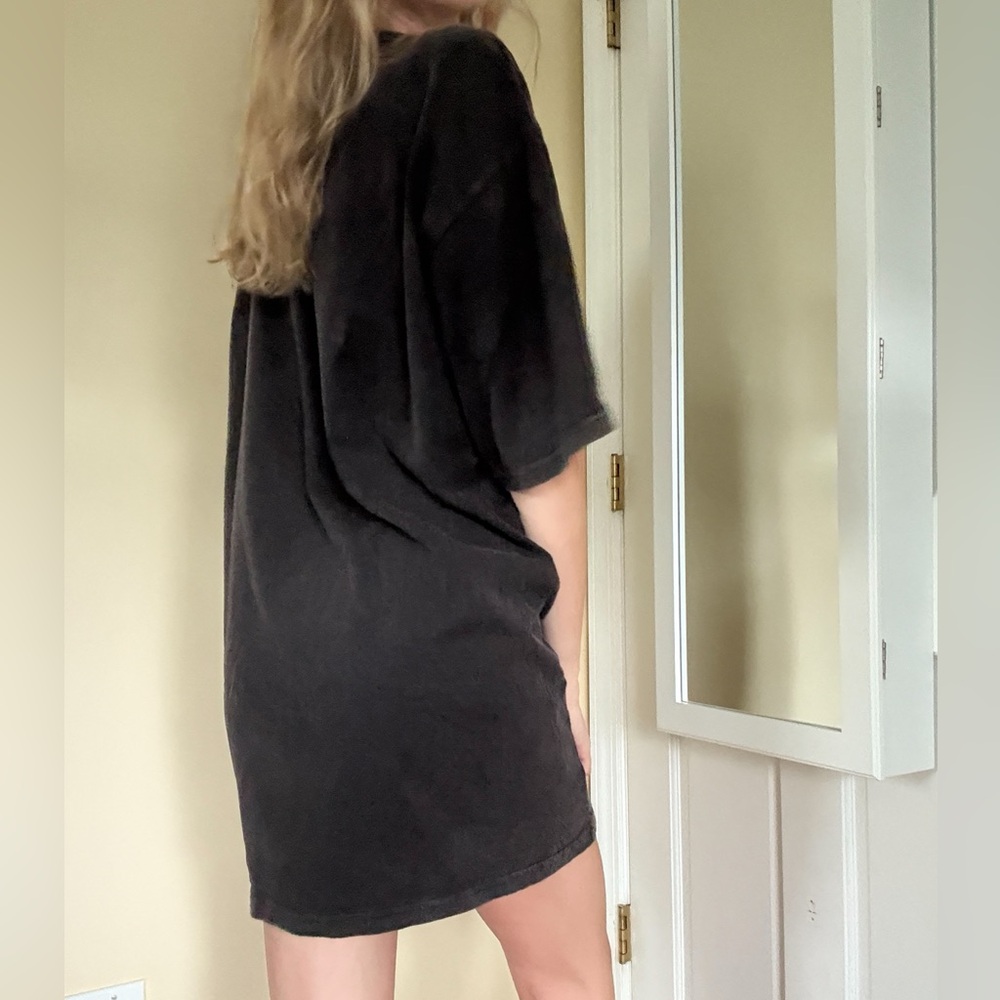 Princess Polly Black Graphic T-Shirt Dress with Eagle Design - Picture 8 of 9